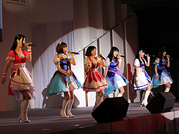 画像ギャラリー No.033のサムネイル画像 / ［TGS 2015］「アイドルマスター マストソングス」の発売が2015年12月10日に決定。そのほかいろいろ新情報満載だったライブステージの模様をレポート