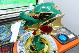 画像ギャラリー No.003のサムネイル画像 / 「ドラゴンクエスト モンスターバトルスキャナー」のロケテスト版をプレイ。「ドラゴンスキャナー」でカードをスキャンする操作が新鮮だ