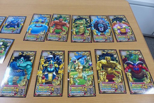 画像ギャラリー No.010のサムネイル画像 / 「ドラゴンクエスト モンスターバトルスキャナー」のロケテスト版をプレイ。「ドラゴンスキャナー」でカードをスキャンする操作が新鮮だ