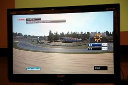 画像ギャラリー No.018のサムネイル画像 / 「MotoGP 15」のメディアブリーフィングが開催。元MotoGPレーシングライダーの中野真矢さんが，現役時代のデータでプレイを披露