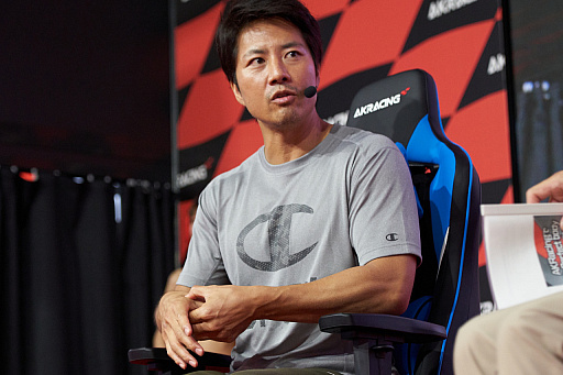 画像ギャラリー No.006のサムネイル画像 / ［TGS 2019］AKRacingブースステージレポート：ケイン・コスギの“筋肉”講座“は裏切らない”！