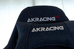 画像ギャラリー No.014のサムネイル画像 / 岡山デニムを使用したAKRacingのゲーマー向けチェアが販売中。置く場所を選ばない同商品の魅力を写真いっぱいでお届け【PR】
