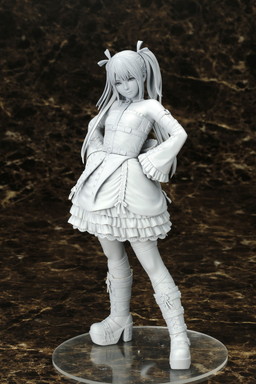 画像ギャラリー No.014のサムネイル画像 / 「DEAD OR ALIVE FESTIVAL 2016」の物販情報が公開。新作グッズの展示も