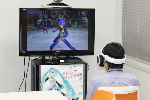 画像ギャラリー No.010のサムネイル画像 / 「初音ミク -Project DIVA- X HD」「初音ミク VRフューチャーライブ」のメディア体験会レポート。開発陣が語る“初音ミク×VR”の魅力とは