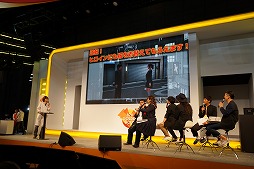 画像ギャラリー No.006のサムネイル画像 / ［TGS 2017］「巨影都市」ベリアルや3式機龍などが登場する第2弾PVも公開されたステージイベントをレポート。明坂聡美さんがソルジャーレギオンの襲撃に絶叫