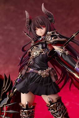 画像ギャラリー No.005のサムネイル画像 / 「神撃のバハムート」に登場する「ディアドラグーン・フォルテ」のフィギュアが6月に発売