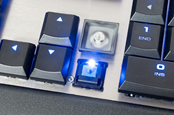 画像ギャラリー No.030のサムネイル画像 / HORI,「EDGE」ブランドでPCゲーマー向け周辺機器市場へ参入。第1弾のマウスとキーボード,ゲームパッド,マウスパッドを11月に発売
