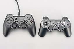 画像ギャラリー No.005のサムネイル画像 / HORIのPC用ゲームパッド「EDGE 301」は，「Xbox 360 Controller」を置き換える新標準になれるか