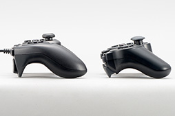 画像ギャラリー No.007のサムネイル画像 / HORIのPC用ゲームパッド「EDGE 301」は，「Xbox 360 Controller」を置き換える新標準になれるか