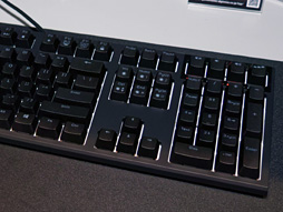画像ギャラリー No.009のサムネイル画像 / ［TGS 2016］東プレ製ゲーマー向けキーボード「REALFORCE RGB」，その詳細が明らかに。「年内に税込約2万8000円前後で発売」もほぼ決定
