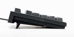 画像ギャラリー No.011のサムネイル画像 / 「REALFORCE RGB」レビュー。世界初,「キー入力がオンになる深さを変更できる機能」付きのゲーマー向け静電容量式キーボードは買いなのか