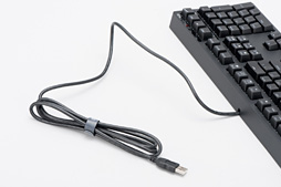 画像ギャラリー No.014のサムネイル画像 / 「REALFORCE RGB」レビュー。世界初,「キー入力がオンになる深さを変更できる機能」付きのゲーマー向け静電容量式キーボードは買いなのか