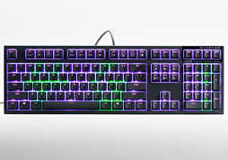 画像ギャラリー No.031のサムネイル画像 / 「REALFORCE RGB」レビュー。世界初,「キー入力がオンになる深さを変更できる機能」付きのゲーマー向け静電容量式キーボードは買いなのか