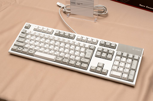 画像ギャラリー No.002のサムネイル画像 / 東プレ，16年ぶりのREALFORCE第2世代モデルを発表。アクチュエーションポイント変更機能対応モデルや静音モデルなど，バラエティに富む