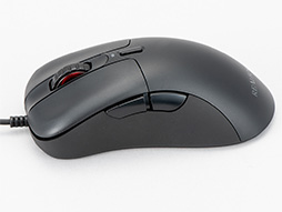 画像ギャラリー No.004のサムネイル画像 / 東プレ初の静電容量式スイッチ採用マウス「REALFORCE MOUSE」がついに登場。ソフトで静かなクリックが特徴だ