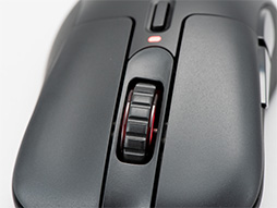 画像ギャラリー No.012のサムネイル画像 / 東プレ初の静電容量式スイッチ採用マウス「REALFORCE MOUSE」がついに登場。ソフトで静かなクリックが特徴だ