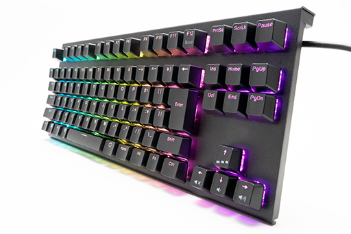 画像ギャラリー No.003のサムネイル画像 / 【PR】東プレの最新ゲーマー向けキーボード「REALFORCE GX1」を試す。作動点が動的に変わるキーボードはeスポーツで有利になるのか