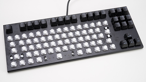 画像ギャラリー No.033のサムネイル画像 / 【PR】東プレの最新ゲーマー向けキーボード「REALFORCE GX1」を試す。作動点が動的に変わるキーボードはeスポーツで有利になるのか