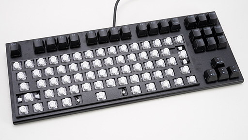 画像ギャラリー No.034のサムネイル画像 / 【PR】東プレの最新ゲーマー向けキーボード「REALFORCE GX1」を試す。作動点が動的に変わるキーボードはeスポーツで有利になるのか
