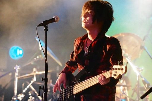 画像ギャラリー No.008のサムネイル画像 / 重低音サウンドが観客を大熱狂させた「Rock on 2Night GUILTY GEAR LIVE 2016」レポート。東京会場の模様を写真多めでお届け