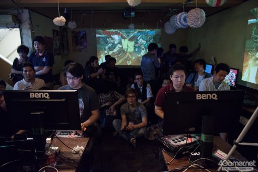 画像ギャラリー No.017のサムネイル画像 / 「GUILTY GEAR Xrd -REVELATOR-」を種目に，8時間超の戦いが繰り広げられた「GODSGARDEN ＃11」フォトレポート。優勝は関西勢のおみと選手