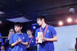 画像ギャラリー No.044のサムネイル画像 / 「BBCF」と「GGXrdR」のトッププレイヤーが集結した「ARC SYSTEM WORKS Fighting Game Award 2016」。イベントの模様をフォトレポートで紹介