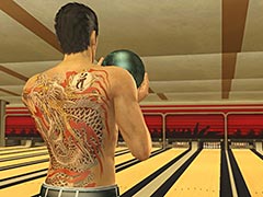 「龍が如く 極」の無料DLC第1弾「極-KIWAMI-楽パック」の配信が本日スタート。「龍の刺青」（着替え衣装）や体力回復アイテム，武器などのセット