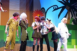 画像ギャラリー No.004のサムネイル画像 / 舞台公演「スーパーダンガンロンパ2 THE STAGE〜さよなら絶望学園〜」のゲネプロをレポート。原作に忠実なキャラクターや演出,そしてモノクマのハジけぶりを大いに楽しもう