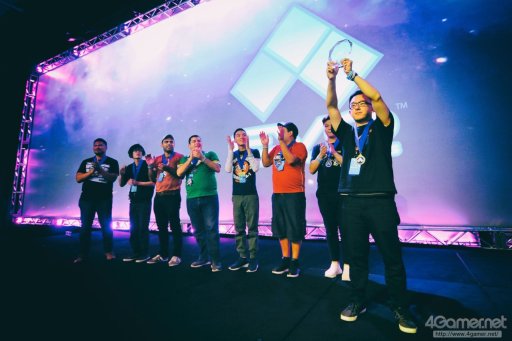 画像ギャラリー No.003のサムネイル画像 / 【速報】［EVO2017］「THE KING OF FIGHTERS XIV」部門，優勝は台湾のE.T.選手。優勝賞金1万650ドルを獲得