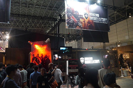 画像ギャラリー No.002のサムネイル画像 / ［TGS 2015］“対戦型バイオハザード”は，テンポ良く楽しめるスリリングなシューター。「バイオハザード アンブレラコア」プレイレポート