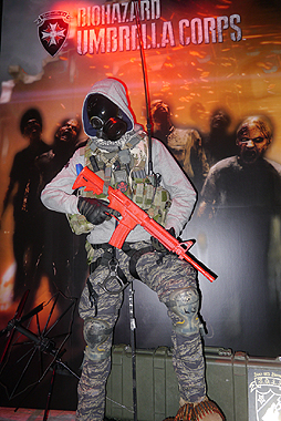 画像ギャラリー No.006のサムネイル画像 / ［TGS 2015］“対戦型バイオハザード”は，テンポ良く楽しめるスリリングなシューター。「バイオハザード アンブレラコア」プレイレポート