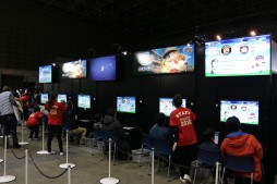 画像ギャラリー No.029のサムネイル画像 / 「パワプロ」のNo.1プレイヤーが決定。大谷翔平選手や川﨑宗則選手らプロ野球選手も登壇した「パワプロフェスティバル2016」決勝大会をレポート