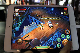 画像ギャラリー No.002のサムネイル画像 / ［TGS 2016］「TORCHLIGHT MOBILE」の進捗は……？　プレイアブルバージョンで日本語ローカライズを確認