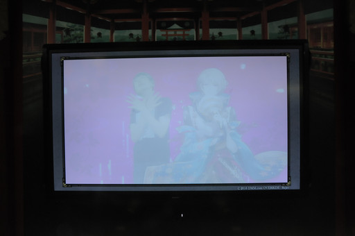 画像ギャラリー No.016のサムネイル画像 / ［TGS 2016］涼やかな目が魅力のナリヒラ様と“バンケツ”してみた！　DMMブースの「みんなでバンケツしちゃう&hearts;体感ゾーン」のレポート