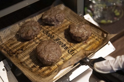 画像ギャラリー No.013のサムネイル画像 / D&D公式料理本「ヒーローズ・フィースト」,実食レポート。中世料理専門家の監修でお贈りする,お手軽ファンタジー飯