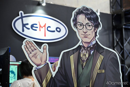 画像ギャラリー No.006のサムネイル画像 / ケムコブースで狼じじい（のうちわ）をゲット。「レイジングループ」特別展示や試遊タイトル，ノベルティを紹介［TGS2024］
