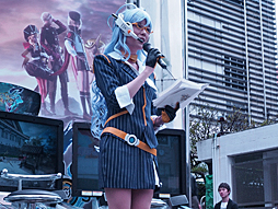 画像ギャラリー No.003のサムネイル画像 / 「ガンスリンガー ストラトス3」の稼働記念イベントが新宿ステーションスクエアで開催。歴代シリーズ出演声優3人が，トークやミニゲームを展開