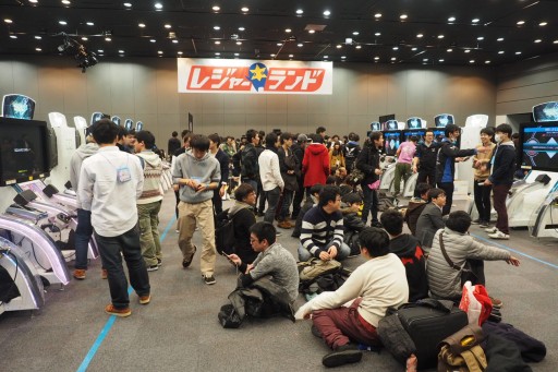 画像ギャラリー No.011のサムネイル画像 / 「ガンスリンガー ストラトス3」全国大会「BATTLE ARENA 2016 ReBirth」レポート。ふ〜ど選手率いるチーム「勝ちたがり」が3度目の優勝を飾る