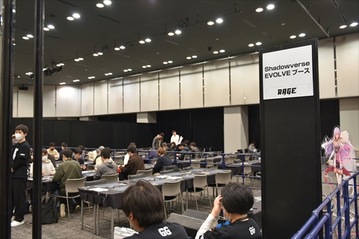 画像ギャラリー No.005のサムネイル画像 / 「RAGE Shadowverse 2023 Winter」GRAND FINALSレポート。10時間を超える激闘を制したのはThx|さけまん選手