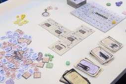 画像ギャラリー No.008のサムネイル画像 / ［SPIEL’15］「T.I.M.E Stories」から「T＆T」まで。グループSNEの安田 均代表が読み解く，ドイツゲームのこれまでとこれから
