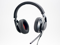 HW短評：Plantronics「RIG Surround」（1）ヘッドセットの巨人によるゲーマー向けモデルの外観をチェック
