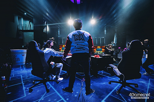 画像ギャラリー No.005のサムネイル画像 / ［EVO Japan］「鉄拳7」部門の優勝は韓国勢KNEE選手に決定