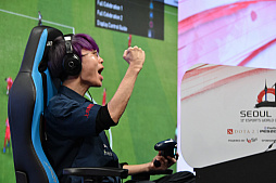 画像ギャラリー No.006のサムネイル画像 / 韓国・ソウルで開催された「第11回 eスポーツ ワールドチャンピオンシップ」レポート。日本が総合優勝に輝く