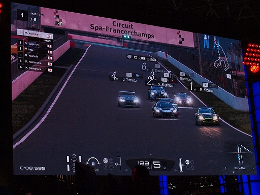 画像ギャラリー No.005のサムネイル画像 / ［TGS 2019］一遊入魂「グランツーリスモSPORT」，手に汗握る熱い展開となったエキシビションレースの模様をレポート