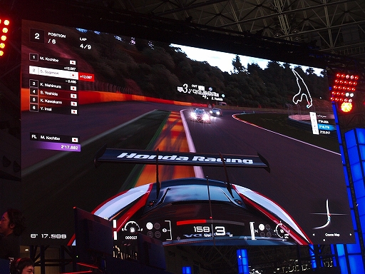 画像ギャラリー No.006のサムネイル画像 / ［TGS 2019］一遊入魂「グランツーリスモSPORT」，手に汗握る熱い展開となったエキシビションレースの模様をレポート