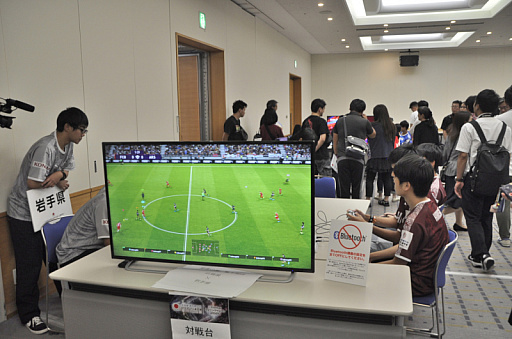 画像ギャラリー No.013のサムネイル画像 / 「全国都道府県対抗eスポーツ選手権 2019 IBARAKI」にて。国体という枠組みで行われたeスポーツ大会に感じたこと