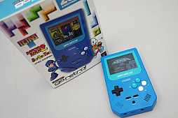 画像ギャラリー No.008のサムネイル画像 / レトロンバーガー Order 3：「Mega Man 2（ロックマン2）」復刻互換カートリッジで思い出がおっくせんまん？　ごいっしょにE缶もいかが編