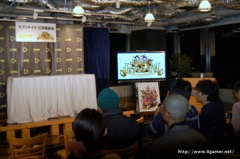 画像ギャラリー No.001のサムネイル画像 / 小島瑠璃子さんが記者会見“風”に「セブンナイツ」CM出演を語る。LINE LIVEの「きしゃかいけん」第3回放送の模様をレポート