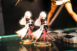 画像ギャラリー No.012のサムネイル画像 / 「セブンナイツ」AKIHABARA バックステージpassとのコラボカフェをレポート。OP主題歌のカバーライブまで楽しめる！ ひと味違った内容はファン必見