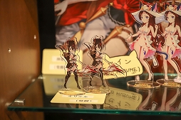 画像ギャラリー No.014のサムネイル画像 / 「セブンナイツ」AKIHABARA バックステージpassとのコラボカフェをレポート。OP主題歌のカバーライブまで楽しめる！ ひと味違った内容はファン必見